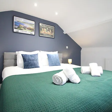 Penthouse Parade Apartment, Sleeps 6 Lejlighed Harrogate