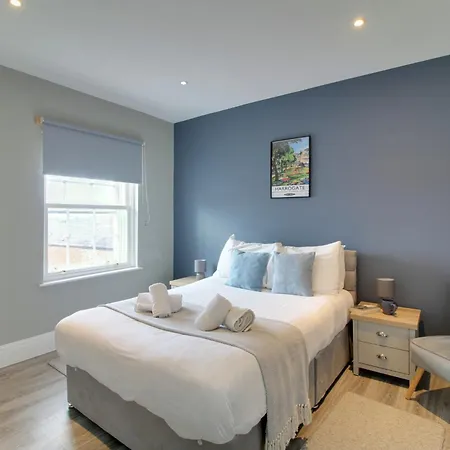 Penthouse Parade Apartment, Sleeps 6 Appartement Harrogate